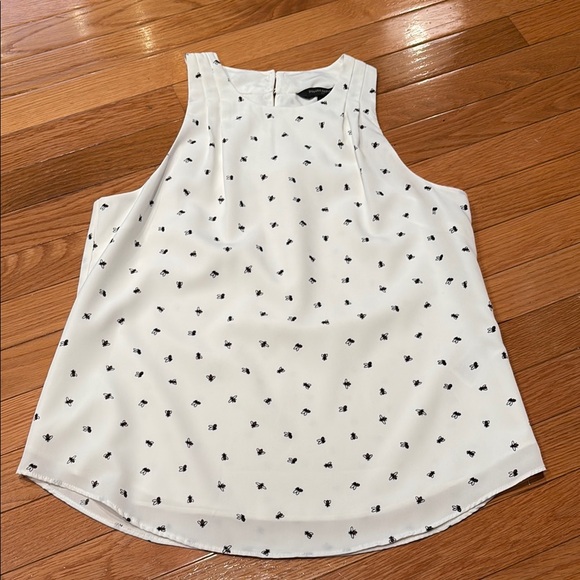 Banana Republic Ivory Tank with Black and Yellow Bumble bees - Picture 1 of 9